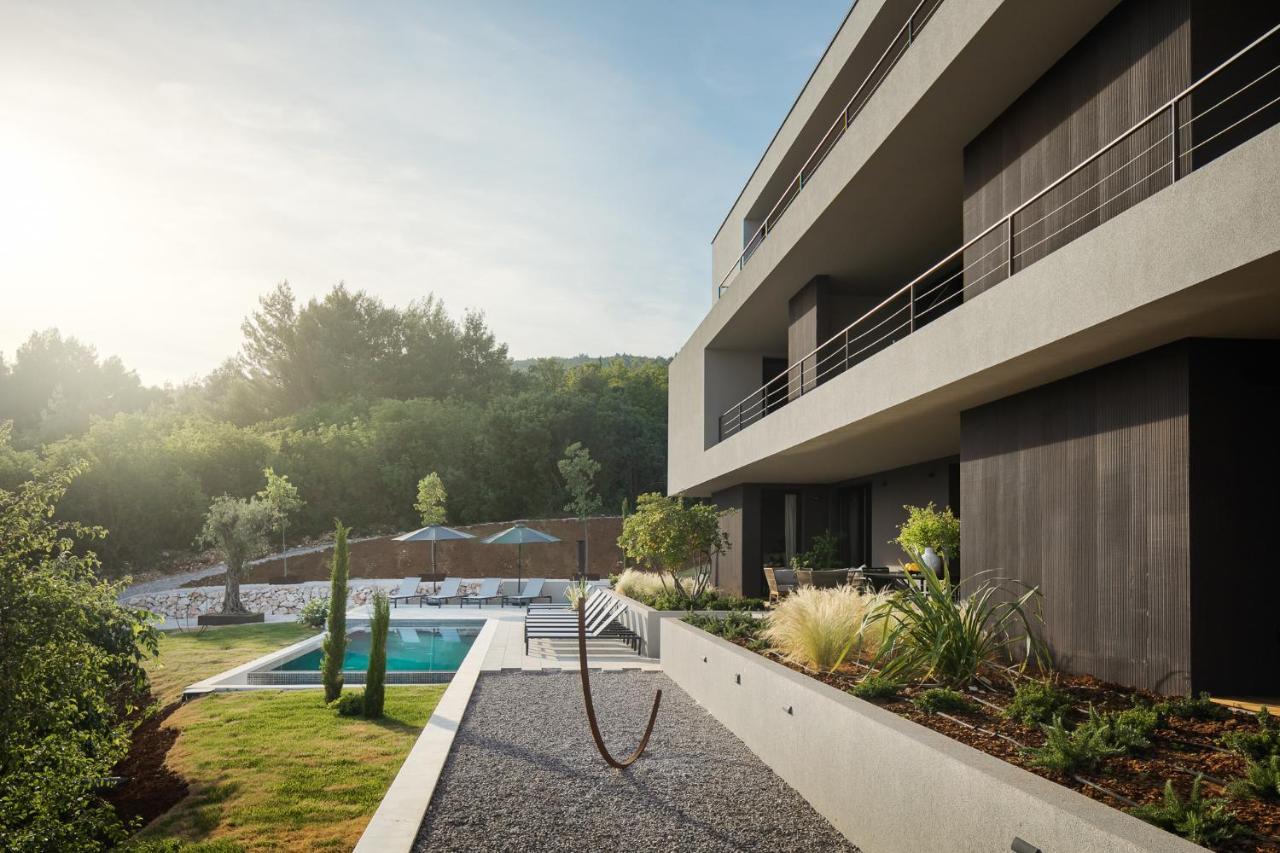 Oltremare Apartments With Pool ราบัซ ภายนอก รูปภาพ